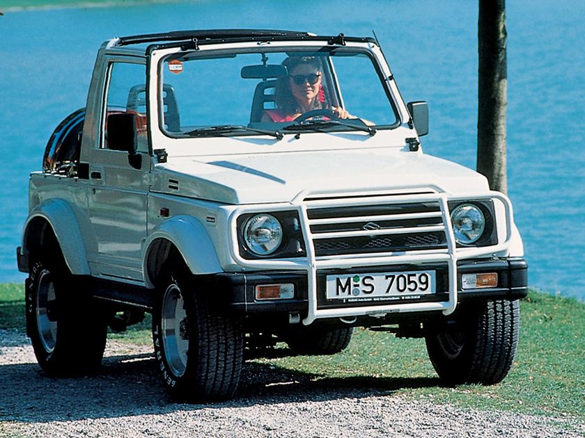 Samurai Canvas Top 1990–95, немецкое пресс-фото (номер M-S — Suzuki Auto GmbH): кенгурятник