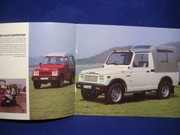 Общий вид белого Soft Top и красного Hard Top