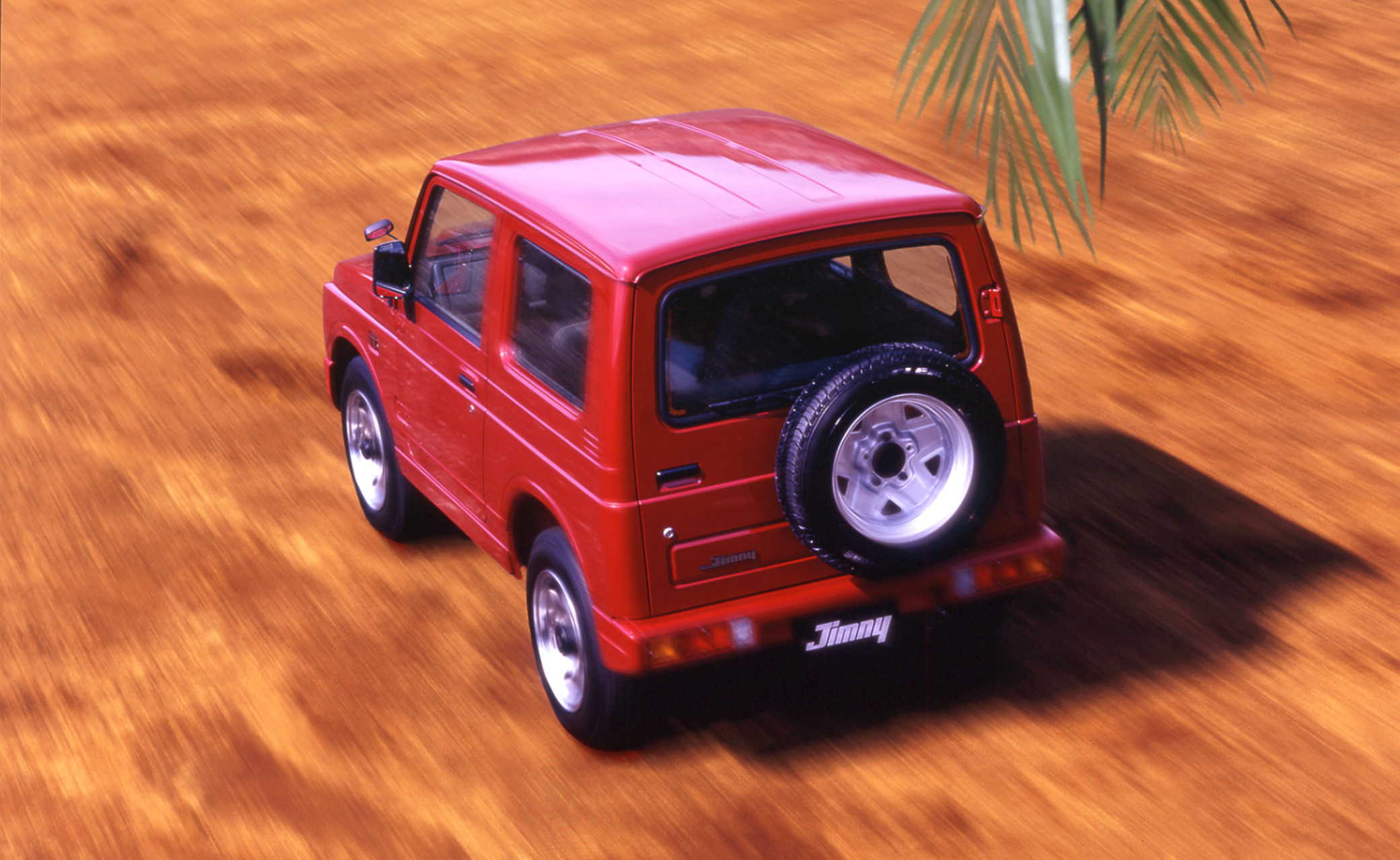 Jimny JA22 — задняя дверь и окрашенный бампер
