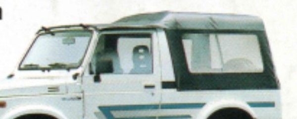 Чилийский SJ413 LWB: высокий тёмный тент четырёхместного исполнения